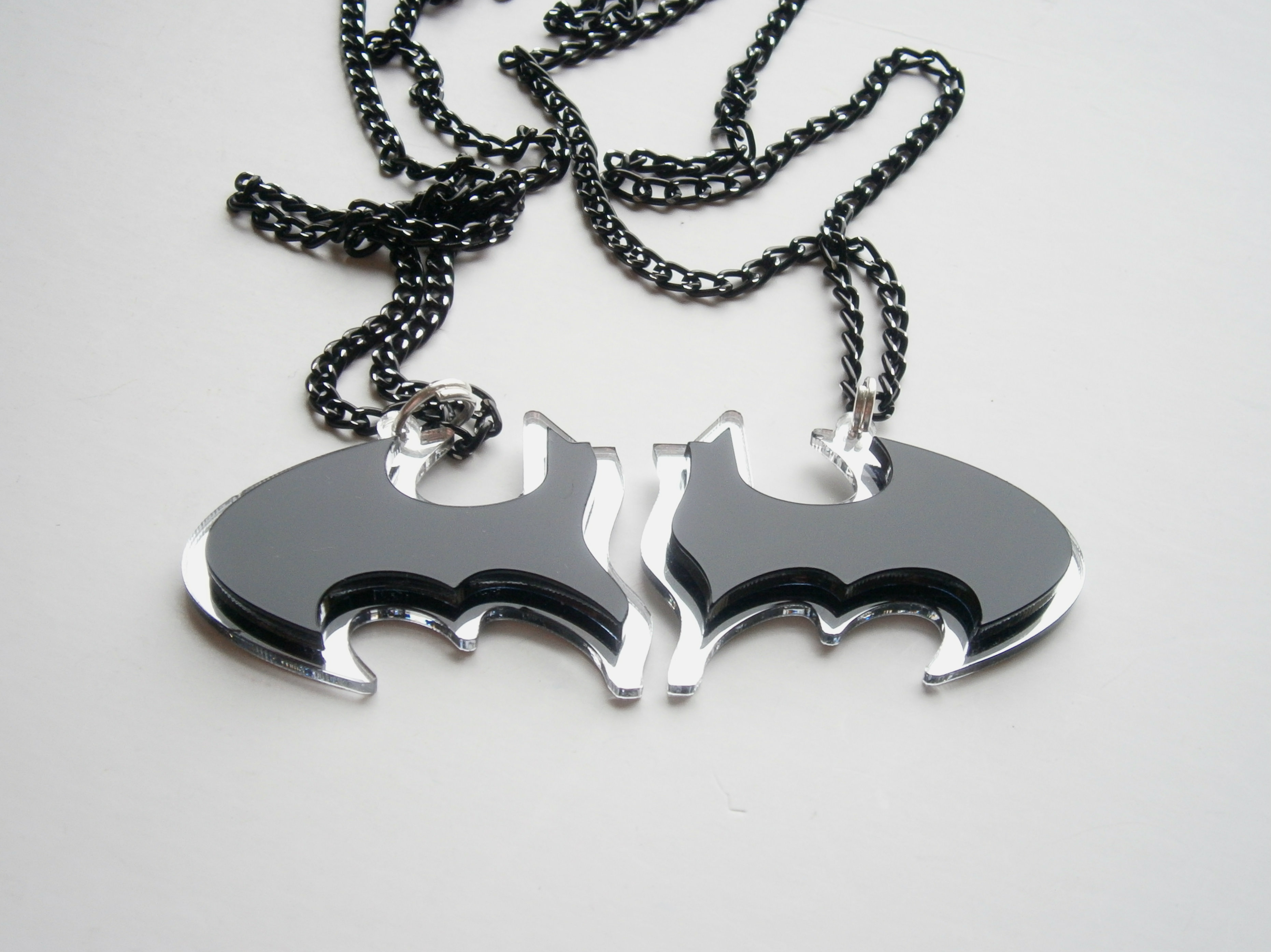 Batman New Necklaces Inspiring Jewelry Friendship necklaces geekery ...